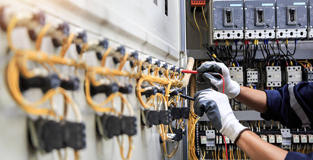 Professional Electrician technician working in Wesley Chapel, NC
